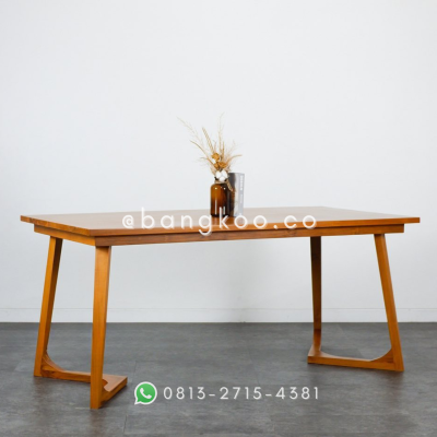 Meja Makan Minimalis