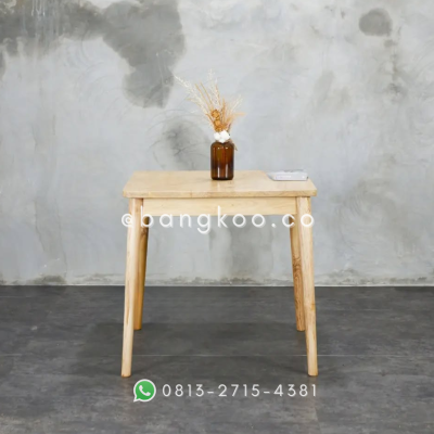 Meja Makan Jati Kotak